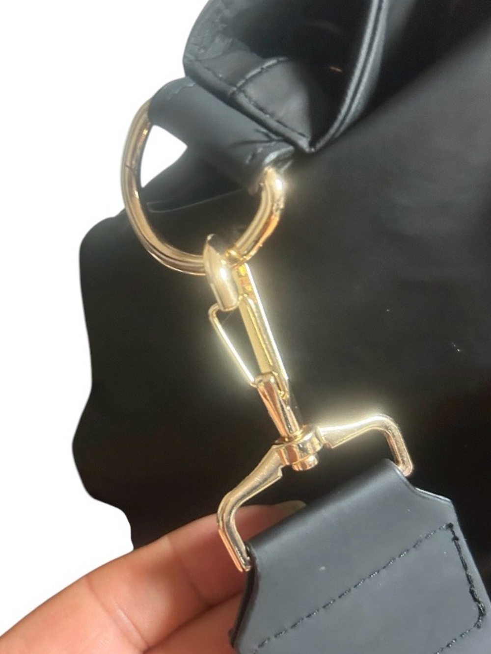 Versace tote with extra pouch - Picture 8 of 10
